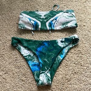 Swim suit